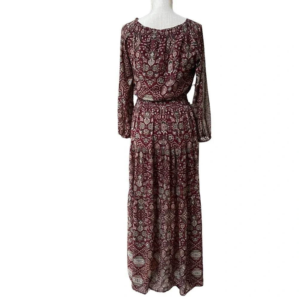 Abercrombie & Fitch Boho Long Sleeve Floaty Maxi Dress with Floral Print Size: S